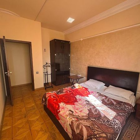 Centre Hotel-Hostel Yerevan Exterior photo