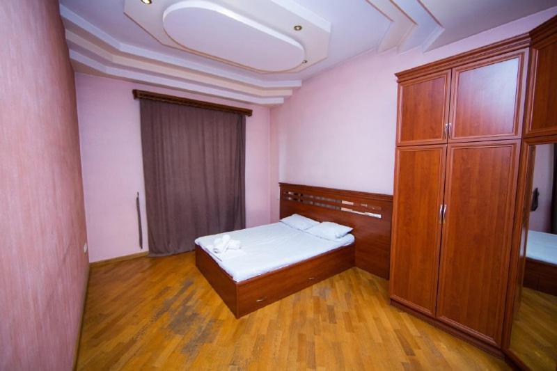 Centre Hotel-Hostel Yerevan Exterior photo