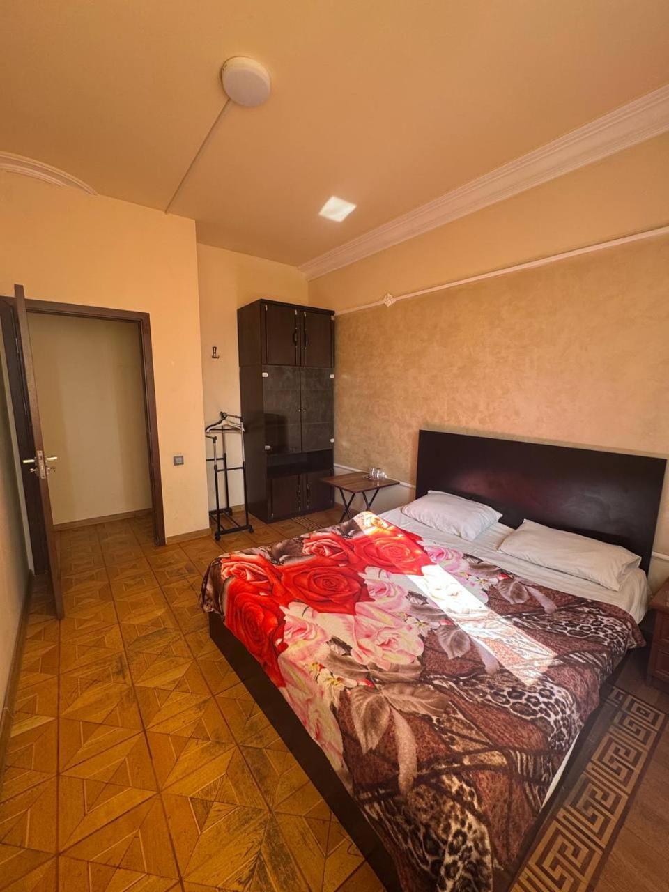 Centre Hotel-Hostel Yerevan Exterior photo